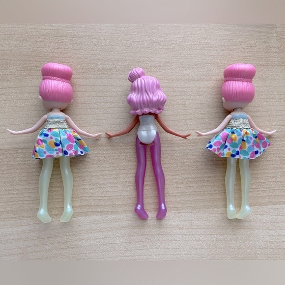 Hairmazing Collectible Mini Dolls - With Pink Heads and Accessories - Picture 2 of 4